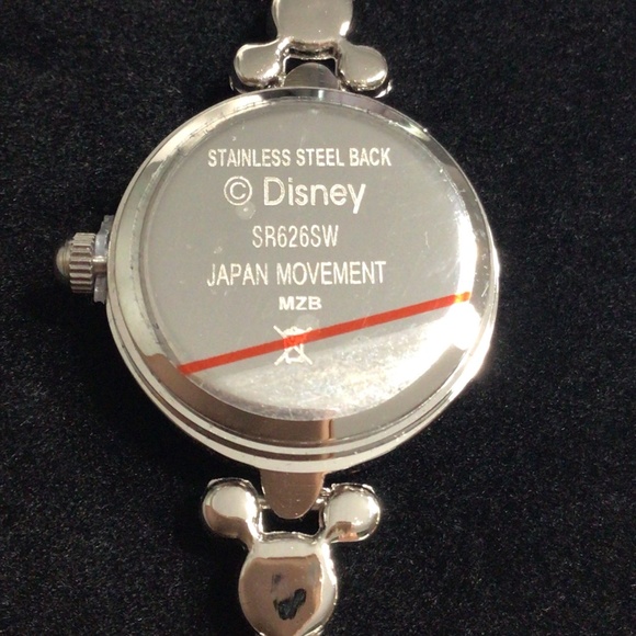 Disney Mickey ? watch main image 15